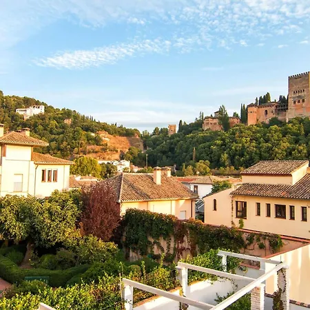 A Piece Of Heaven Over The Alhambra 2br Apartment Granada